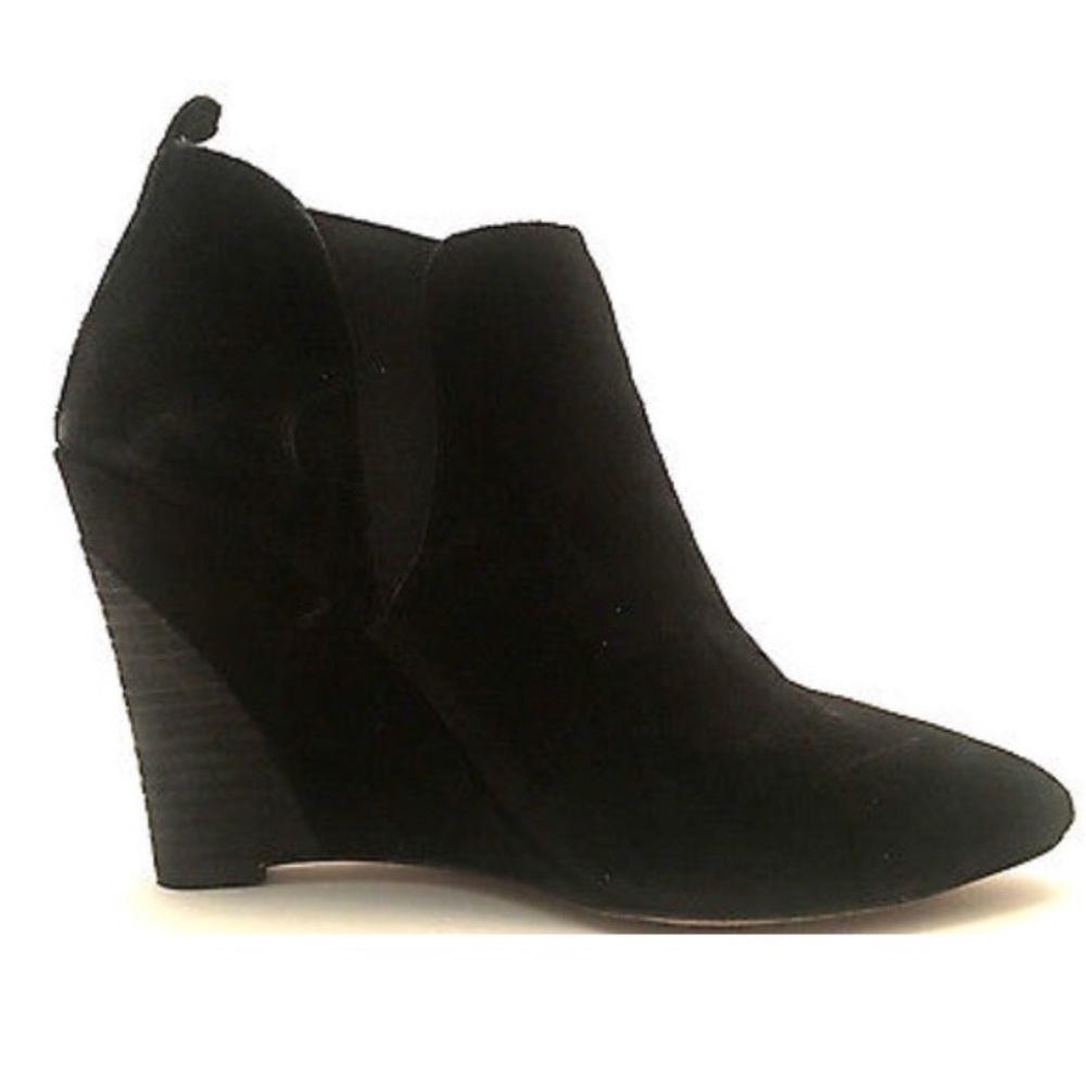 Vince Camuto Yannick Black Suede Pointed Toe Wedge Ankle Booties Mens Size 8